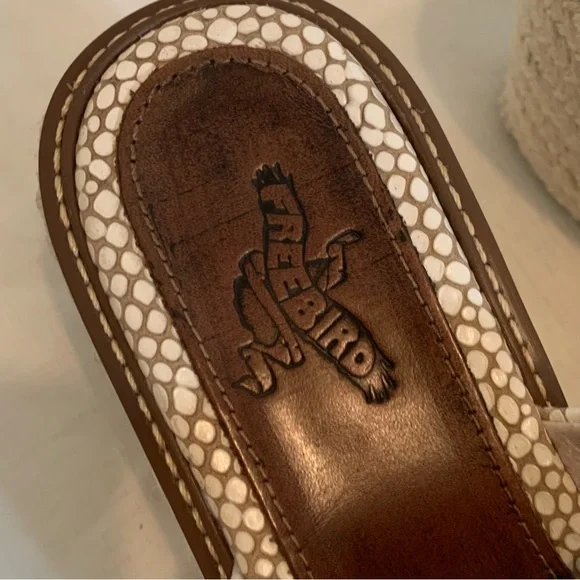 Freebird Miami Sandals - Picture 10 of 12